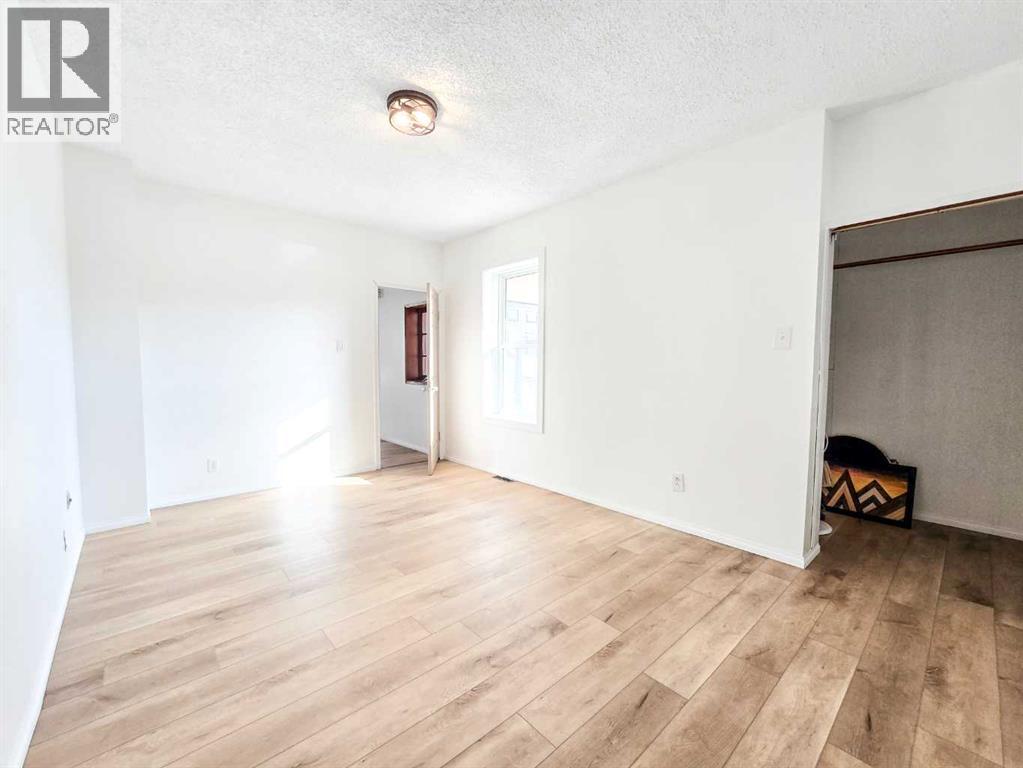 7709 & 7707 23 Avenue, Coleman, Alberta  T0K 0M0 - Photo 9 - A2267662