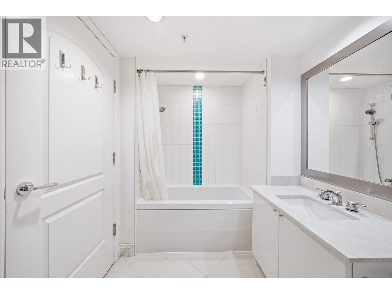 708 133 E Esplanade, North Vancouver, British Columbia  V7L 1A1 - Photo 14 - R3059900