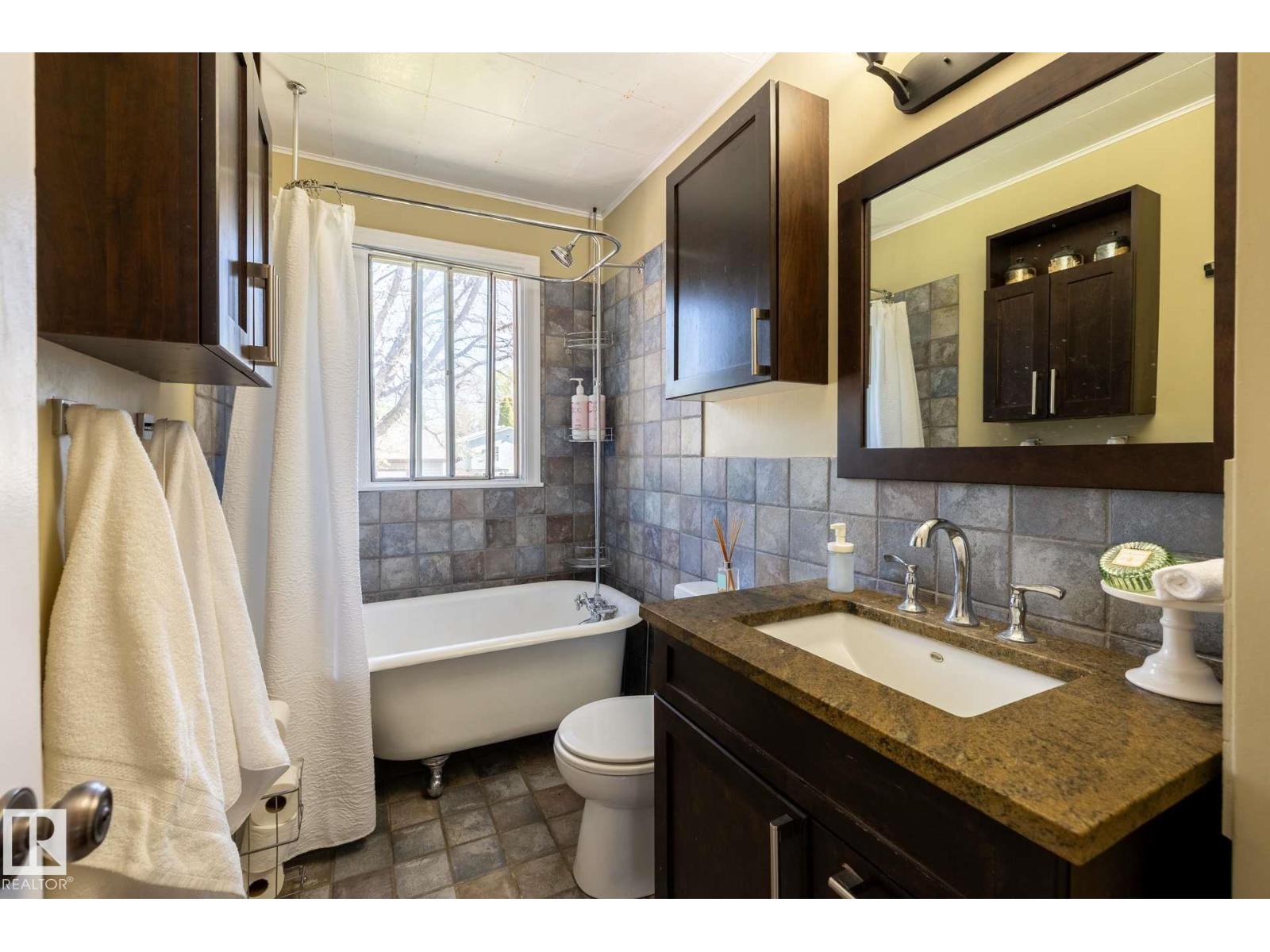 12121 39 St Nw, Edmonton, Alberta  T5W 2J9 - Photo 21 - E4464412