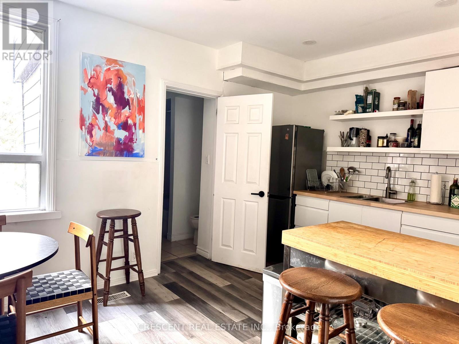 Main - 1057 Davenport Road, Toronto, Ontario  M6G 2C2 - Photo 2 - C12500032