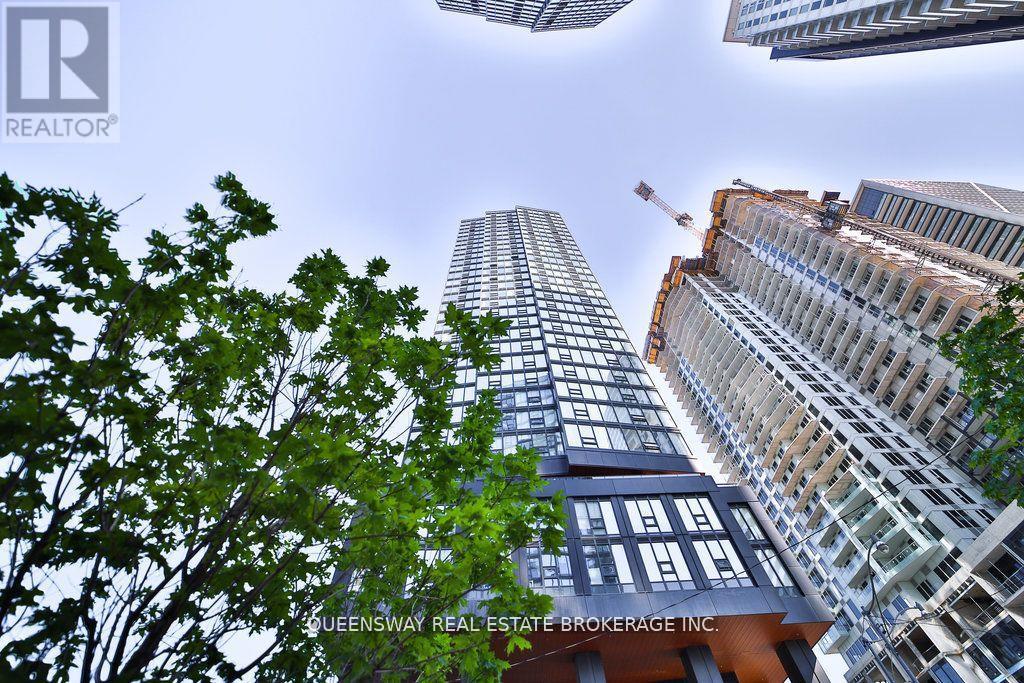 3509 - 19 WESTERN BATTERY ROAD, Toronto, Ontario