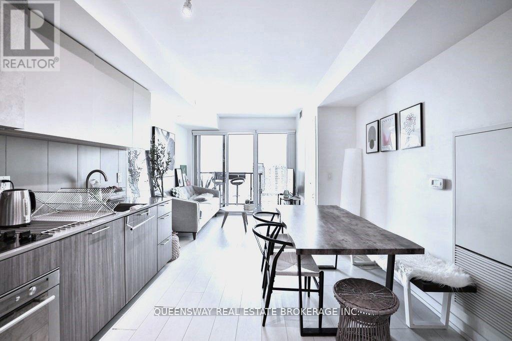 3509 - 19 Western Battery Road, Toronto, Ontario  M6K 0E3 - Photo 6 - C12500040