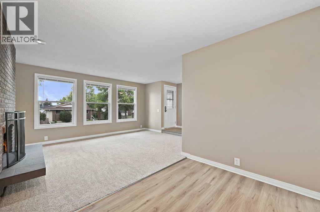 5704 18 Avenue Ne, Calgary, Alberta  T1Y 1P1 - Photo 9 - A2254086