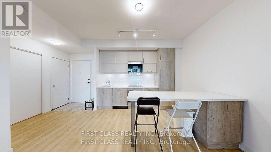 730a - 8119 Birchmount Rd Road, Markham, Ontario  L6G 0H5 - Photo 3 - N12500030