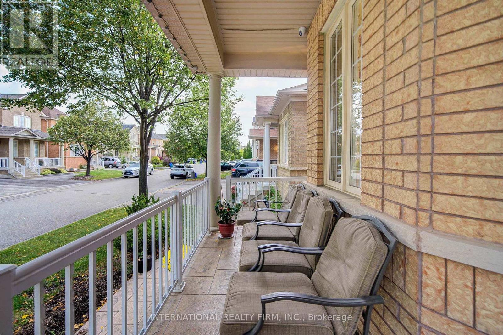 77 Saint James Avenue, Vaughan, Ontario  L4H 3E8 - Photo 2 - N12500060