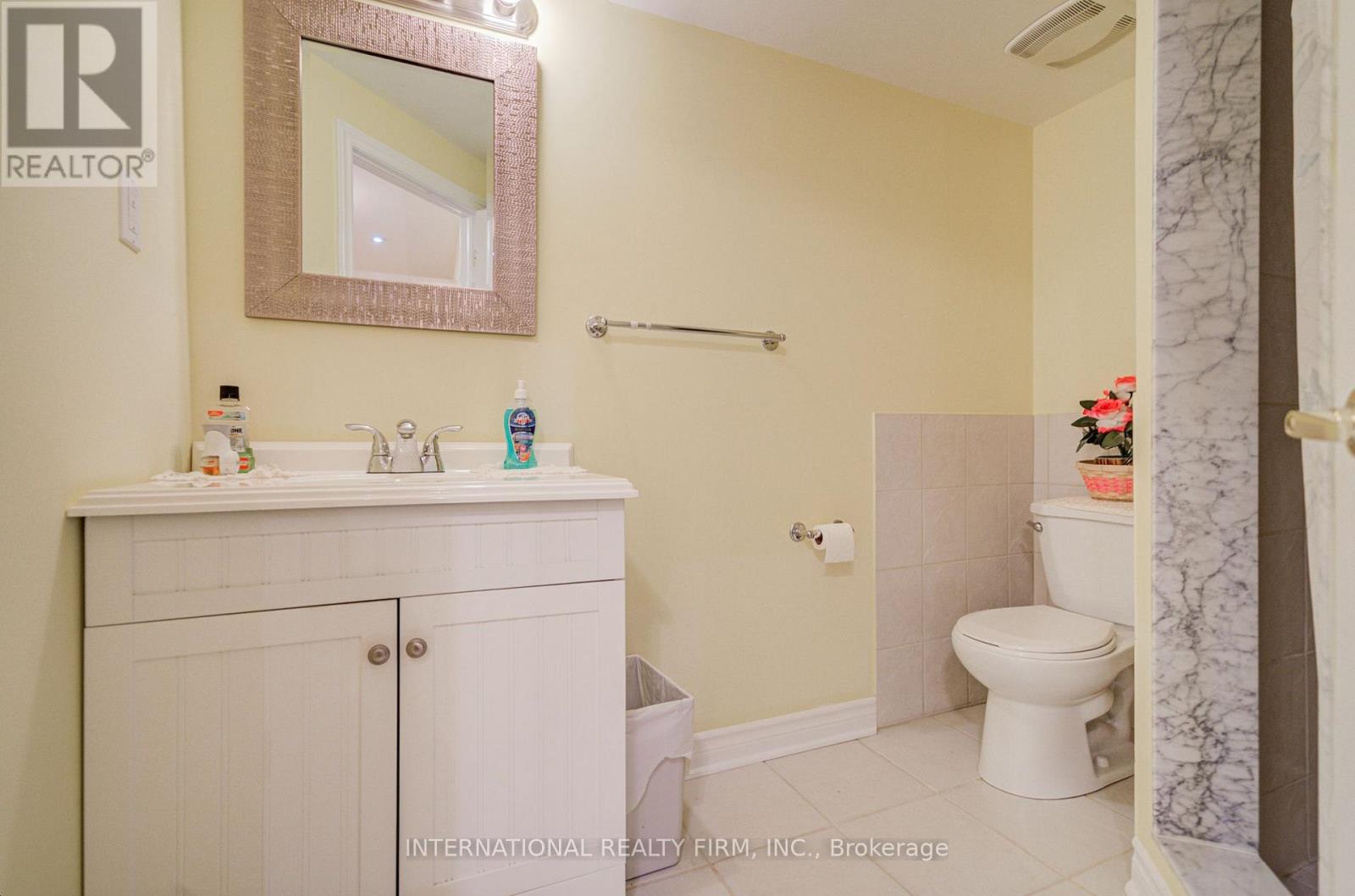 77 Saint James Avenue, Vaughan, Ontario  L4H 3E8 - Photo 7 - N12500060