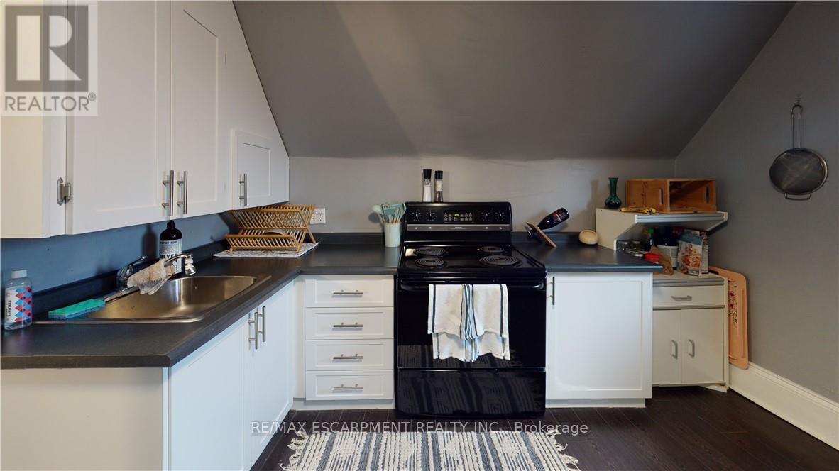 133 Park Row N, Hamilton, Ontario  L8E 4E7 - Photo 9 - X12483368