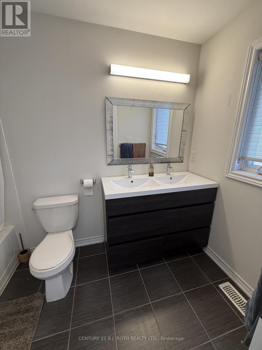 67 Megan Crescent, Barrie, Ontario  L4N 6E4 - Photo 20 - S12472849