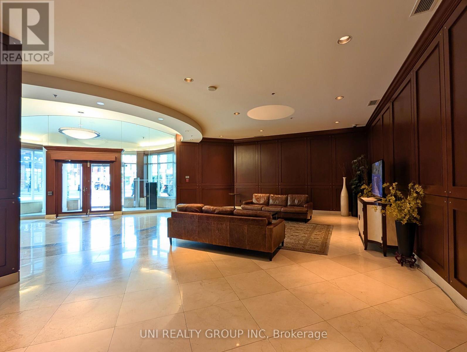 302 - 200 Rideau Street, Ottawa, Ontario  K1N 5Y1 - Photo 3 - X12500088