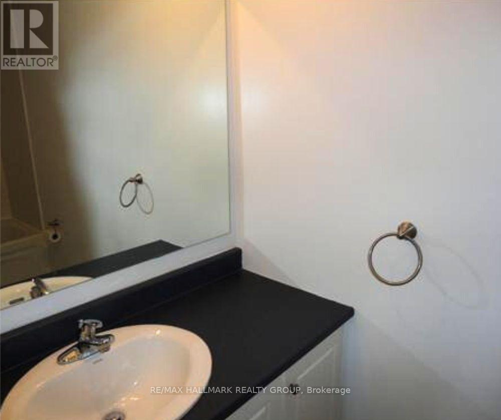 235 Ridgepark Private, Ottawa, Ontario  K2G 1H1 - Photo 11 - X12500098