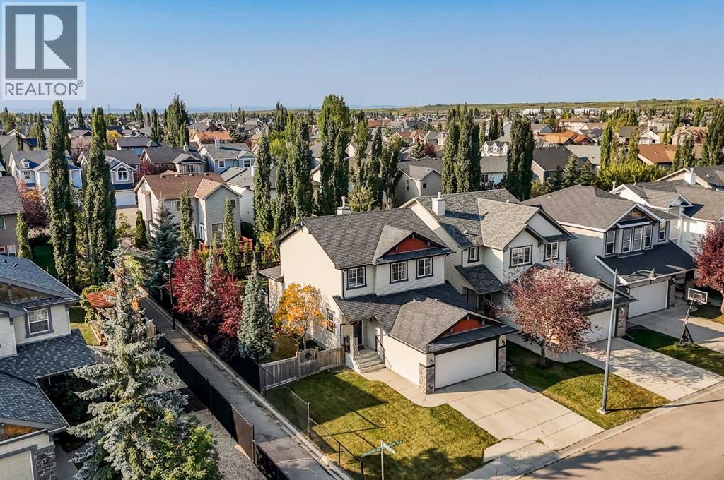 1 Cougarstone Villas Sw, Calgary, Alberta  T3H 4Z4 - Photo 1 - A2261244