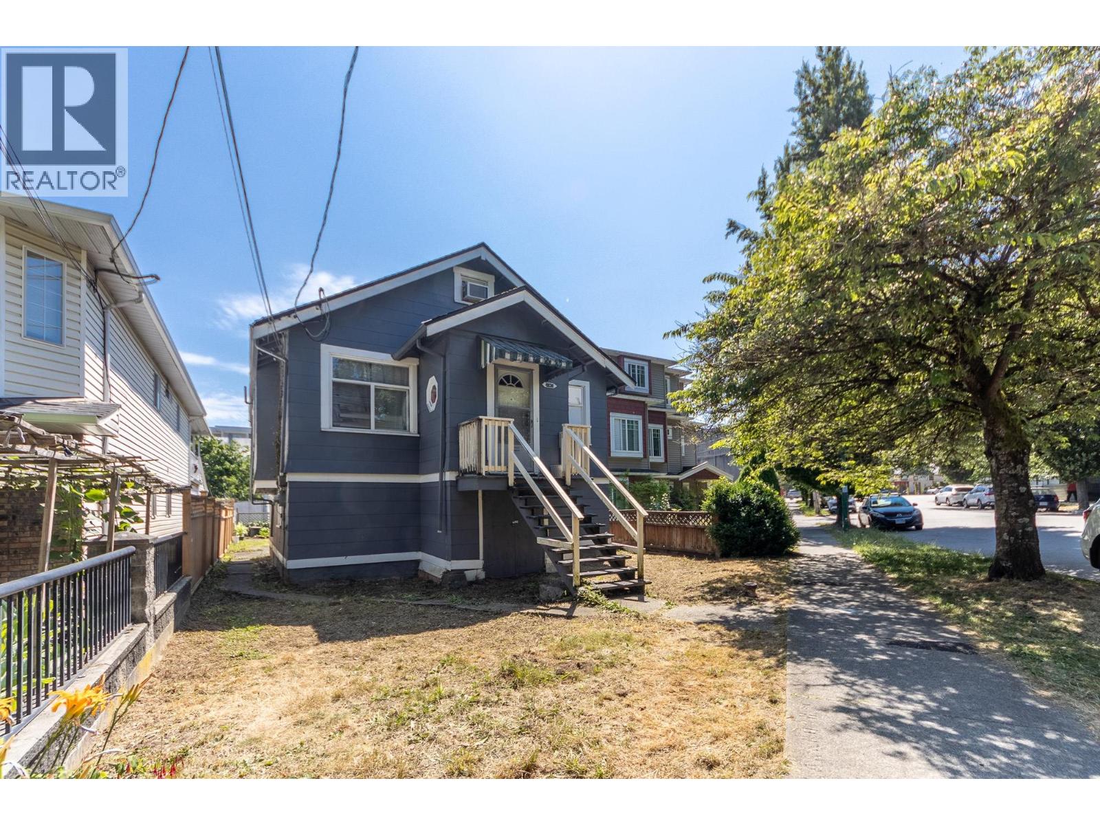 4836 CLARENDON STREET, Vancouver, British Columbia