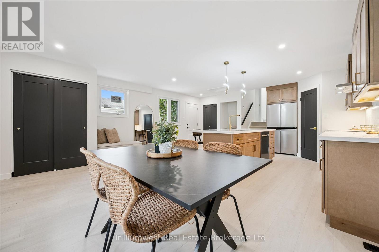 459 Drummerhill Crescent, Waterloo, Ontario  N2T 1G3 - Photo 5 - X12500118