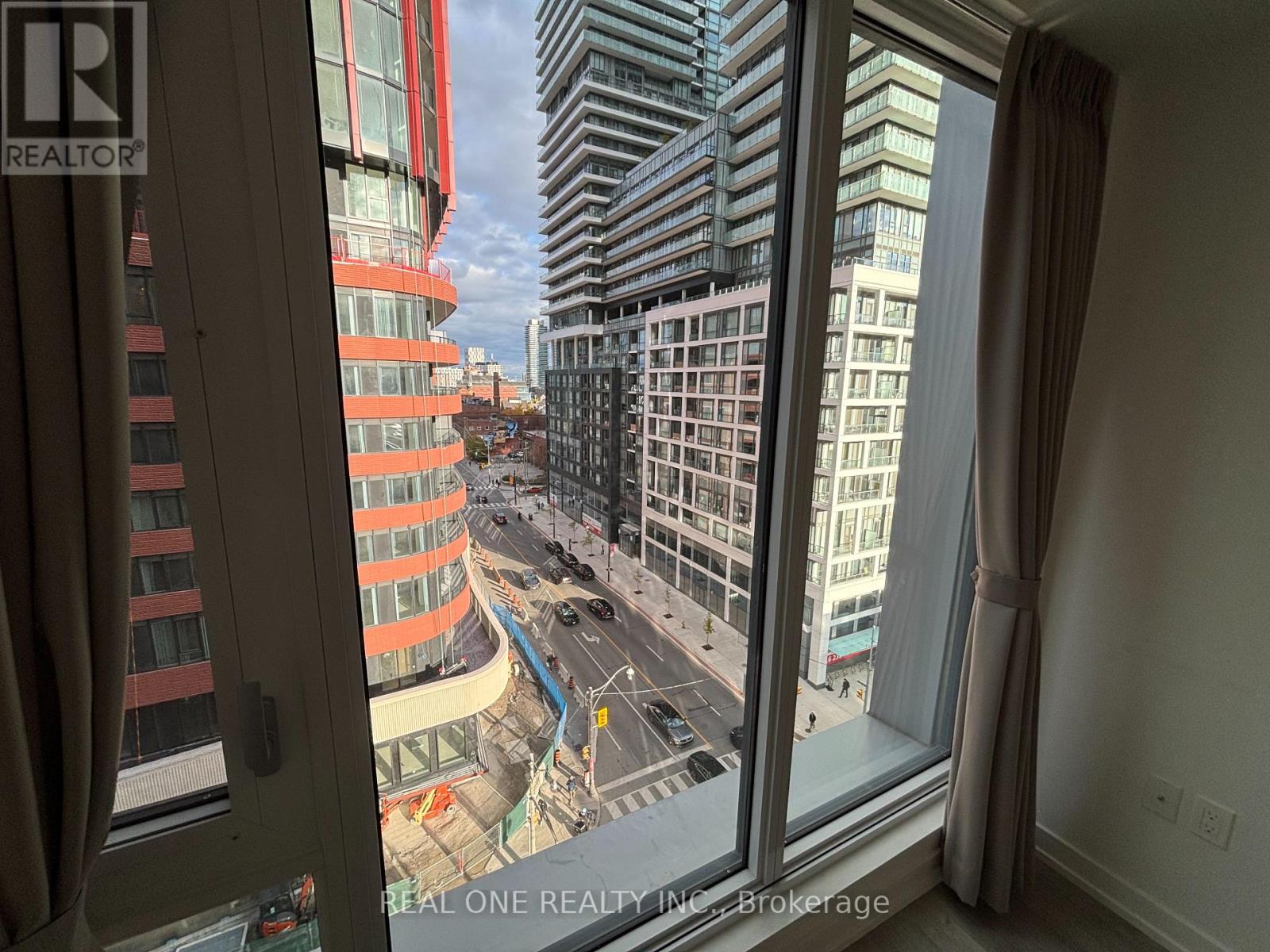 815 - 158 Front Street E, Toronto, Ontario  M5A 0K9 - Photo 11 - C12500084