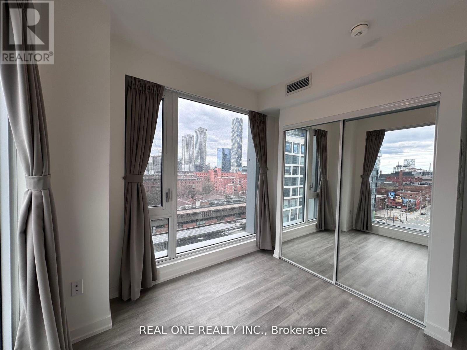 815 - 158 Front Street E, Toronto, Ontario  M5A 0K9 - Photo 5 - C12500084