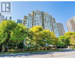 2001 - 238 DORIS AVENUE, Toronto, Ontario