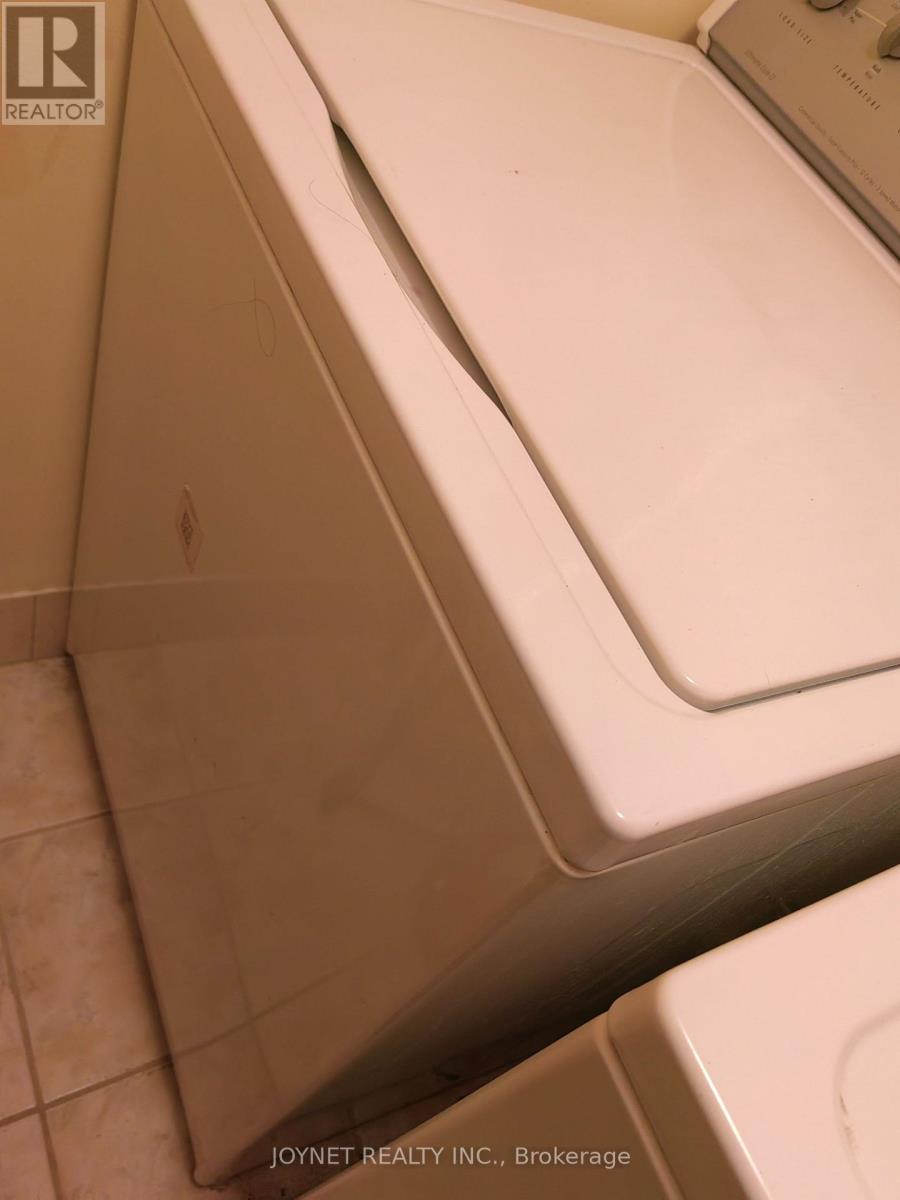 1040 - 25 Bamburgh Circle, Toronto, Ontario  M1W 3W2 - Photo 8 - E12500078