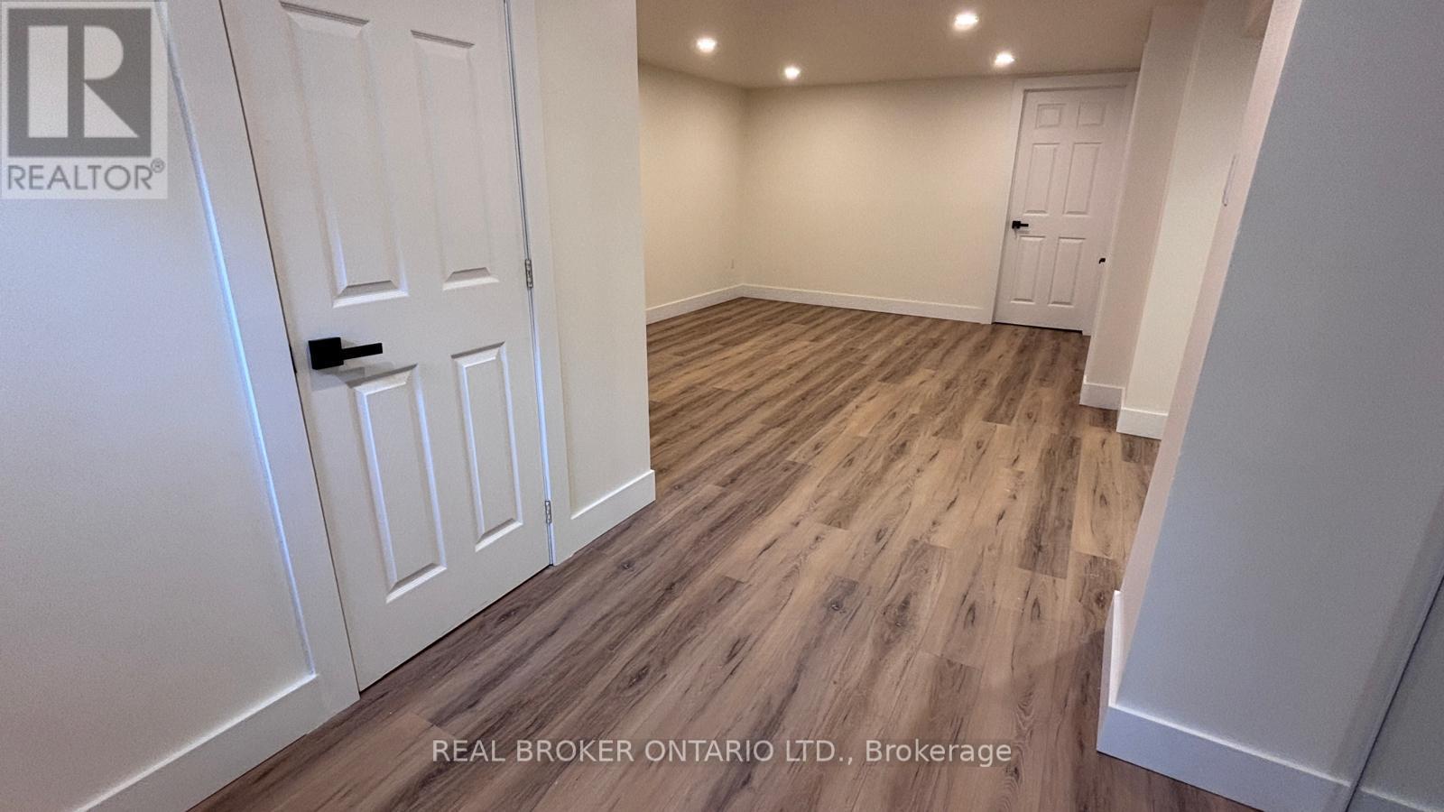 Lower - 767 Gaspe Avenue, Oshawa, Ontario  L1J 1C8 - Photo 2 - E12500092