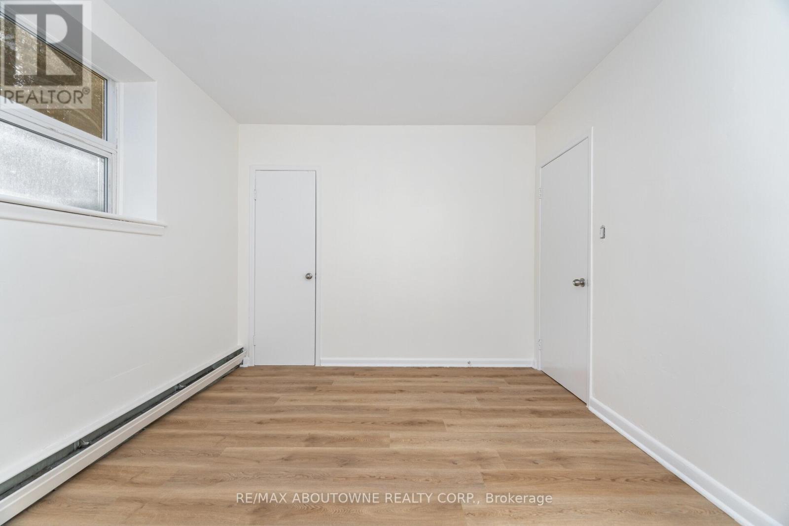 4 - 2144 Lilnan Court, Burlington, Ontario  L7R 1Y3 - Photo 18 - W12500094