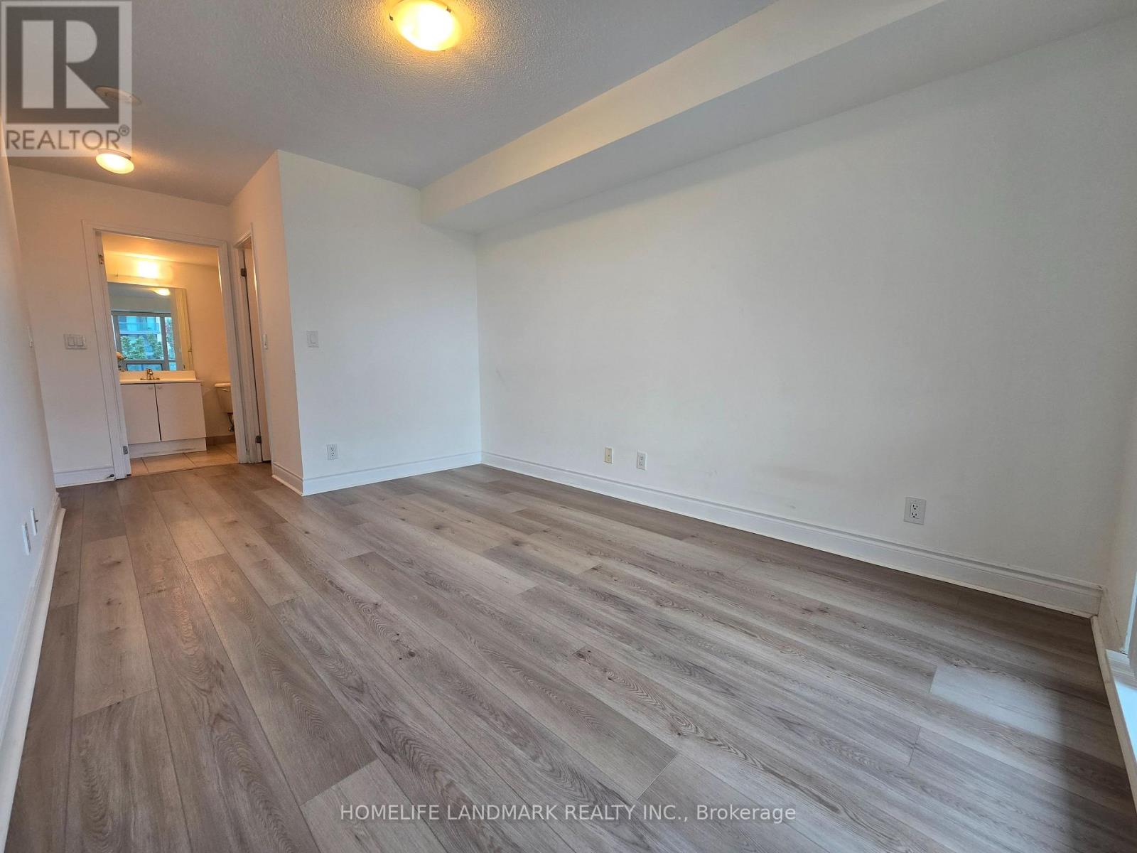 301 - 55 South Town Centre Boulevard, Markham, Ontario  L6G 0B1 - Photo 13 - N12430966