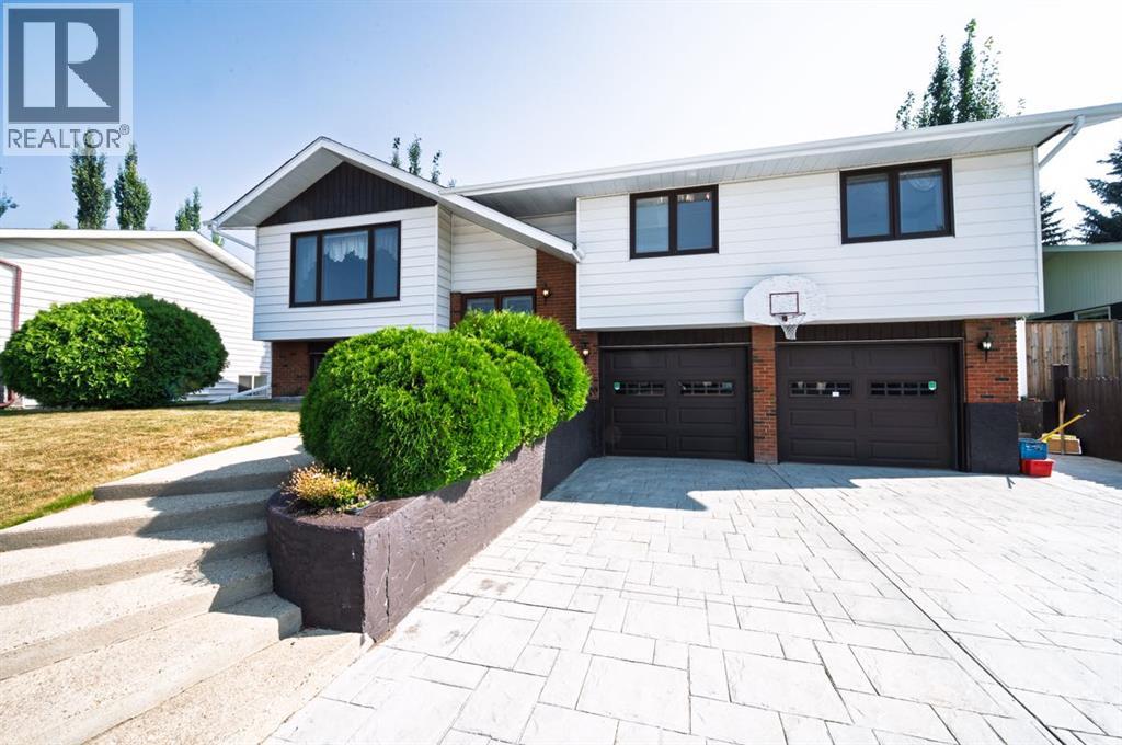 23 Berry Avenue, Red Deer, Alberta