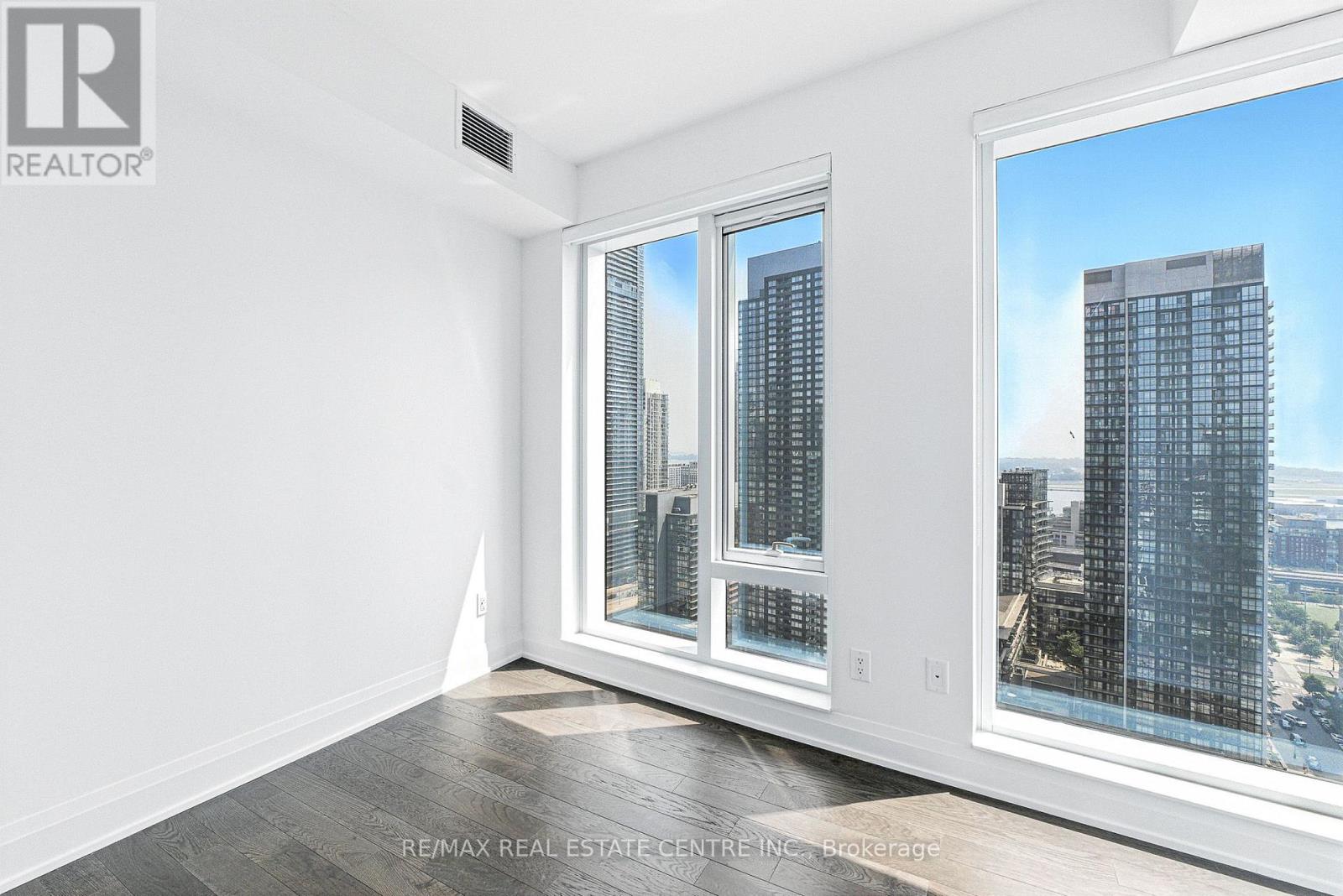 2013 - 470 Front Street W, Toronto, Ontario  M5V 0V6 - Photo 21 - C12500134