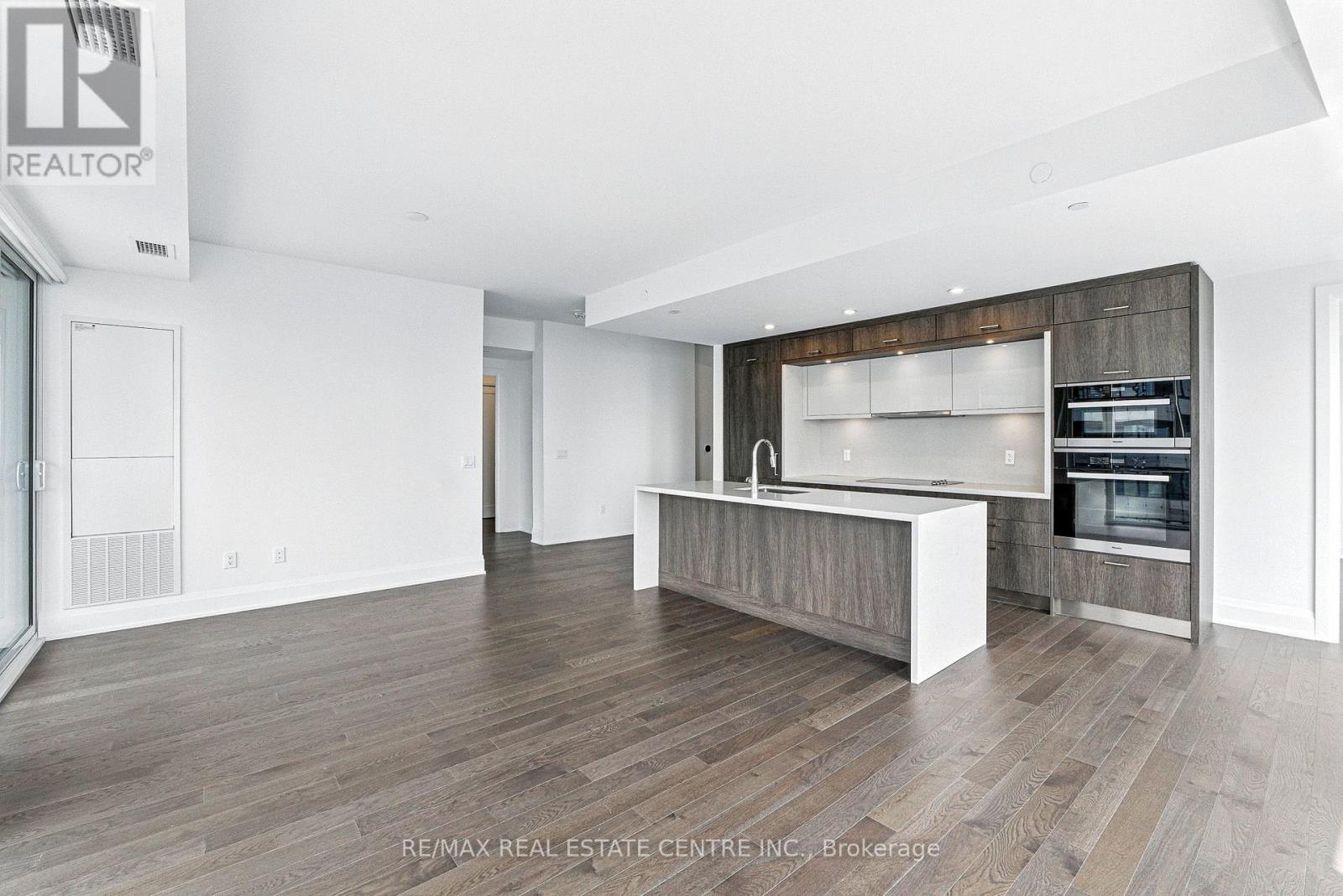 2013 - 470 Front Street W, Toronto, Ontario  M5V 0V6 - Photo 8 - C12500134