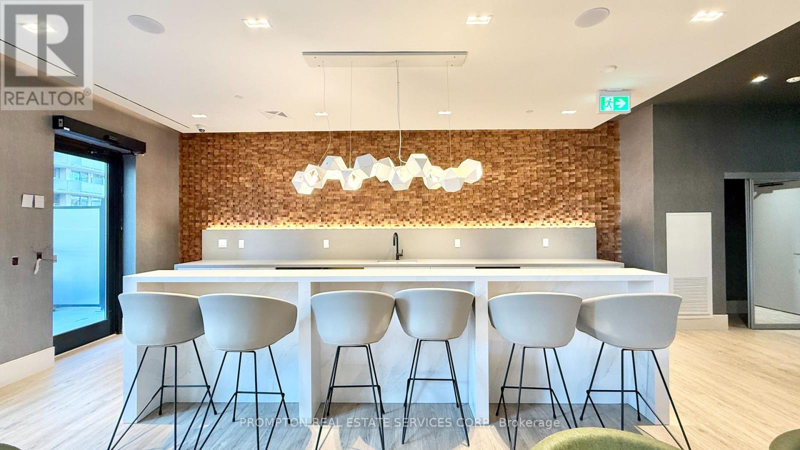 421 - 65 Broadway Avenue, Toronto, Ontario  M4P 1T9 - Photo 18 - C12500138