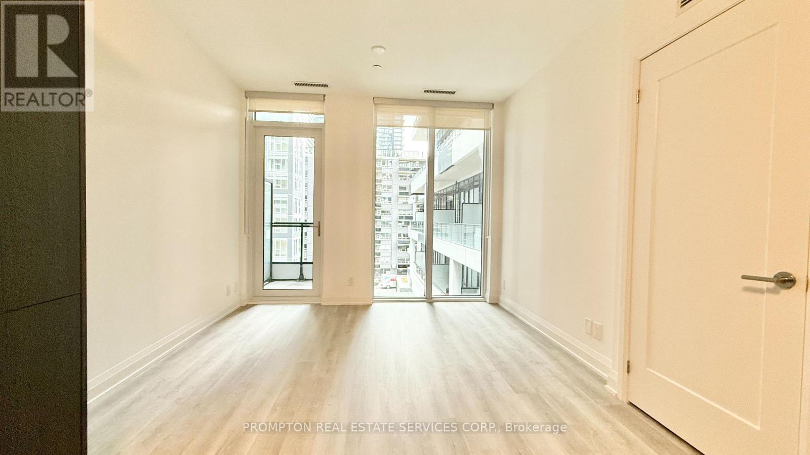 421 - 65 Broadway Avenue, Toronto, Ontario  M4P 1T9 - Photo 2 - C12500138