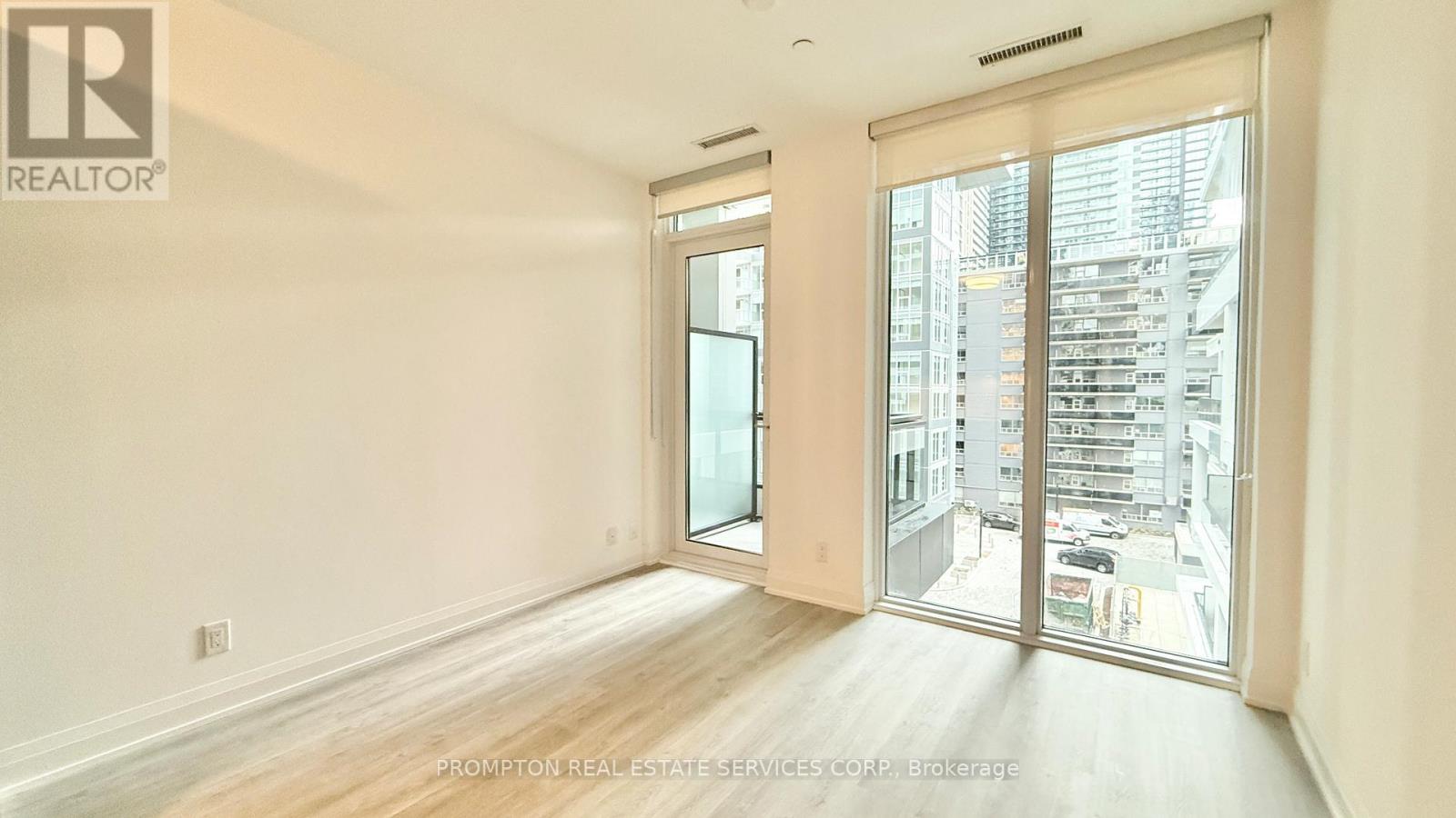 421 - 65 Broadway Avenue, Toronto, Ontario  M4P 1T9 - Photo 4 - C12500138