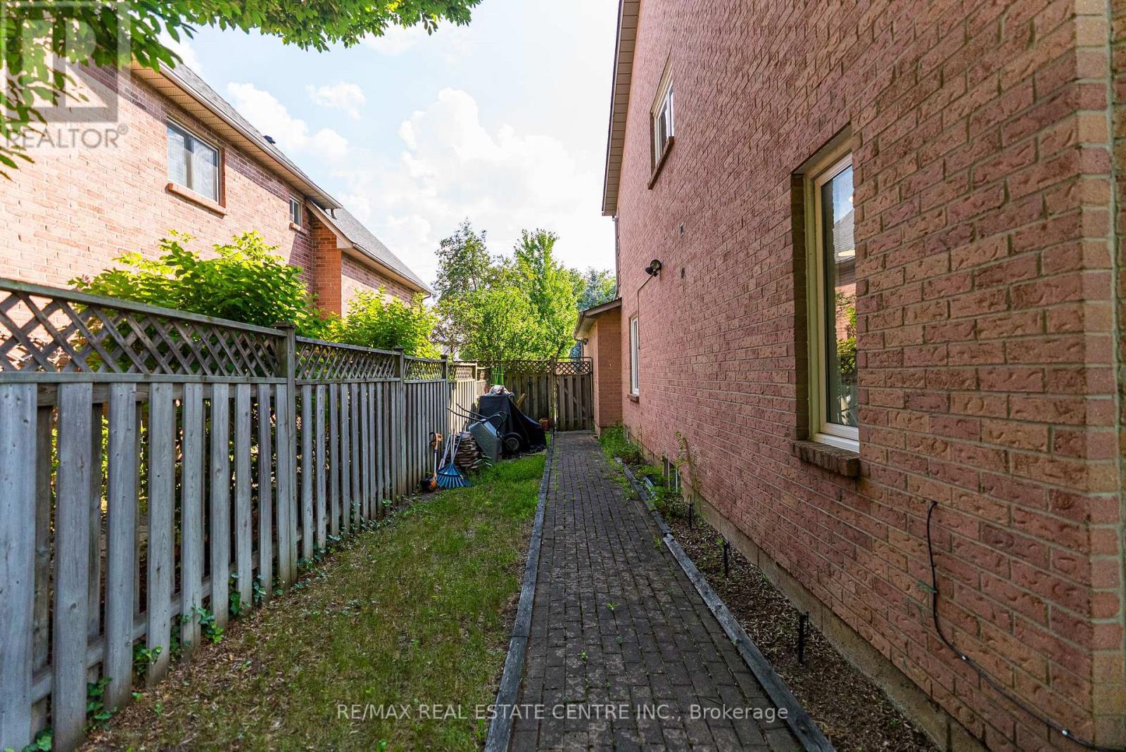 4623 Hewicks Lane, Mississauga, Ontario  L5M 3L8 - Photo 47 - W12500124