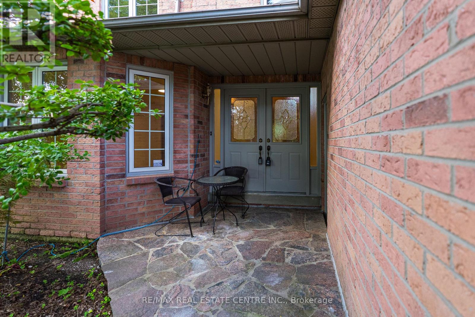 4623 Hewicks Lane, Mississauga, Ontario  L5M 3L8 - Photo 7 - W12500124