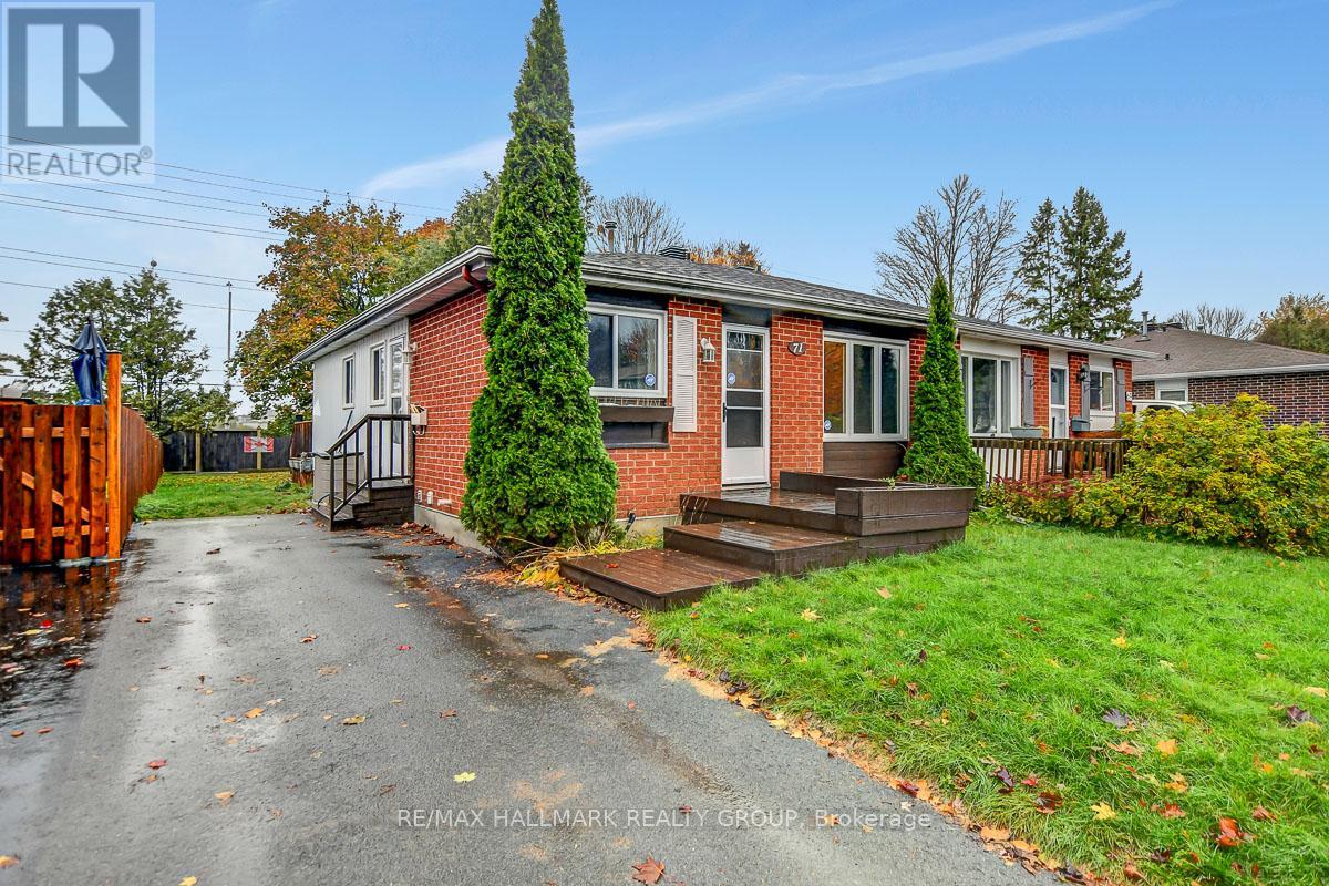 71 Morton Drive, Ottawa, Ontario  K2L 1W9 - Photo 2 - X12499690