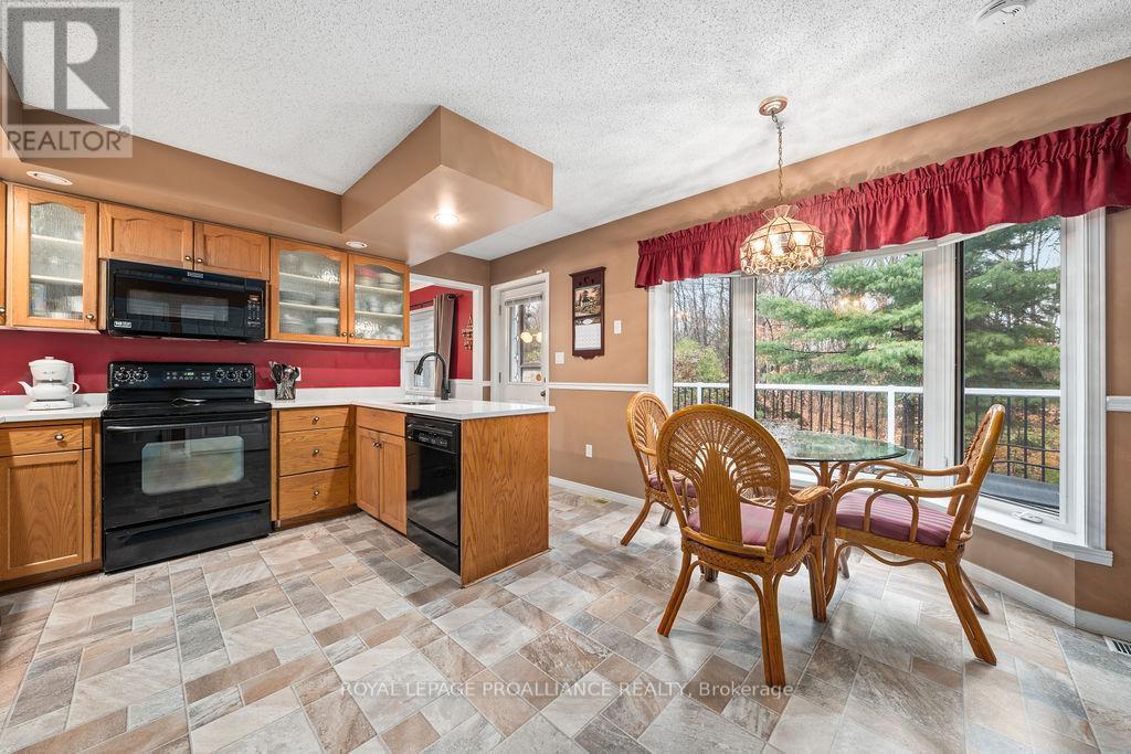 37 Mccrea Court, Tweed, Ontario  K0K 3J0 - Photo 12 - X12500146