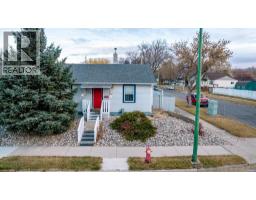 723 9 Avenue S London Road