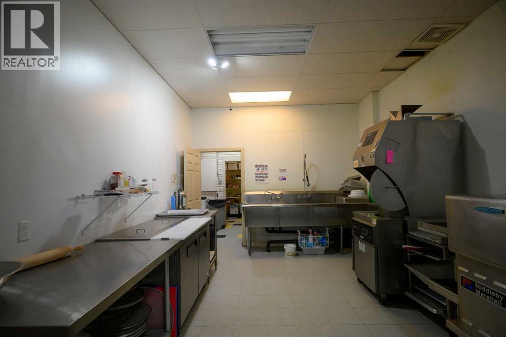 123 Any Street, Cochrane, Alberta  T4C 1B8 - Photo 14 - A2245485