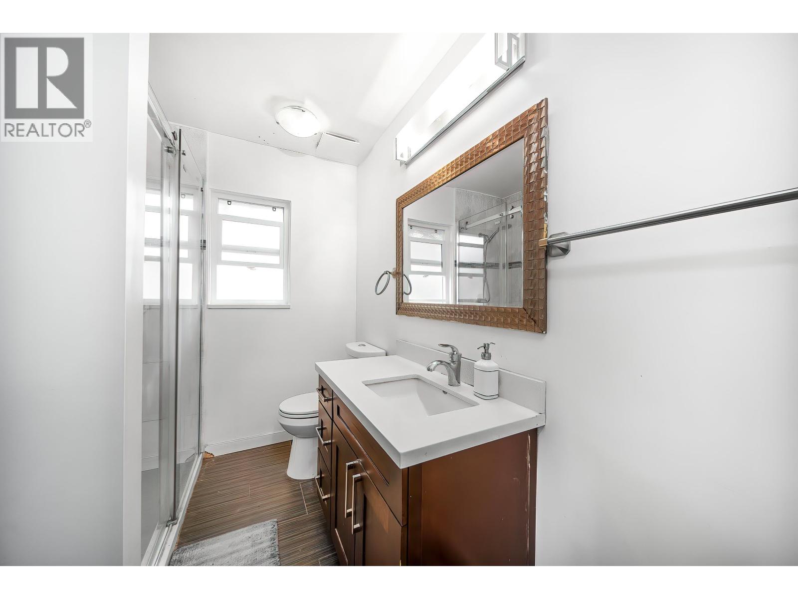 2011 Paulus Crescent, Burnaby, British Columbia  V5A 2M2 - Photo 15 - R3063688