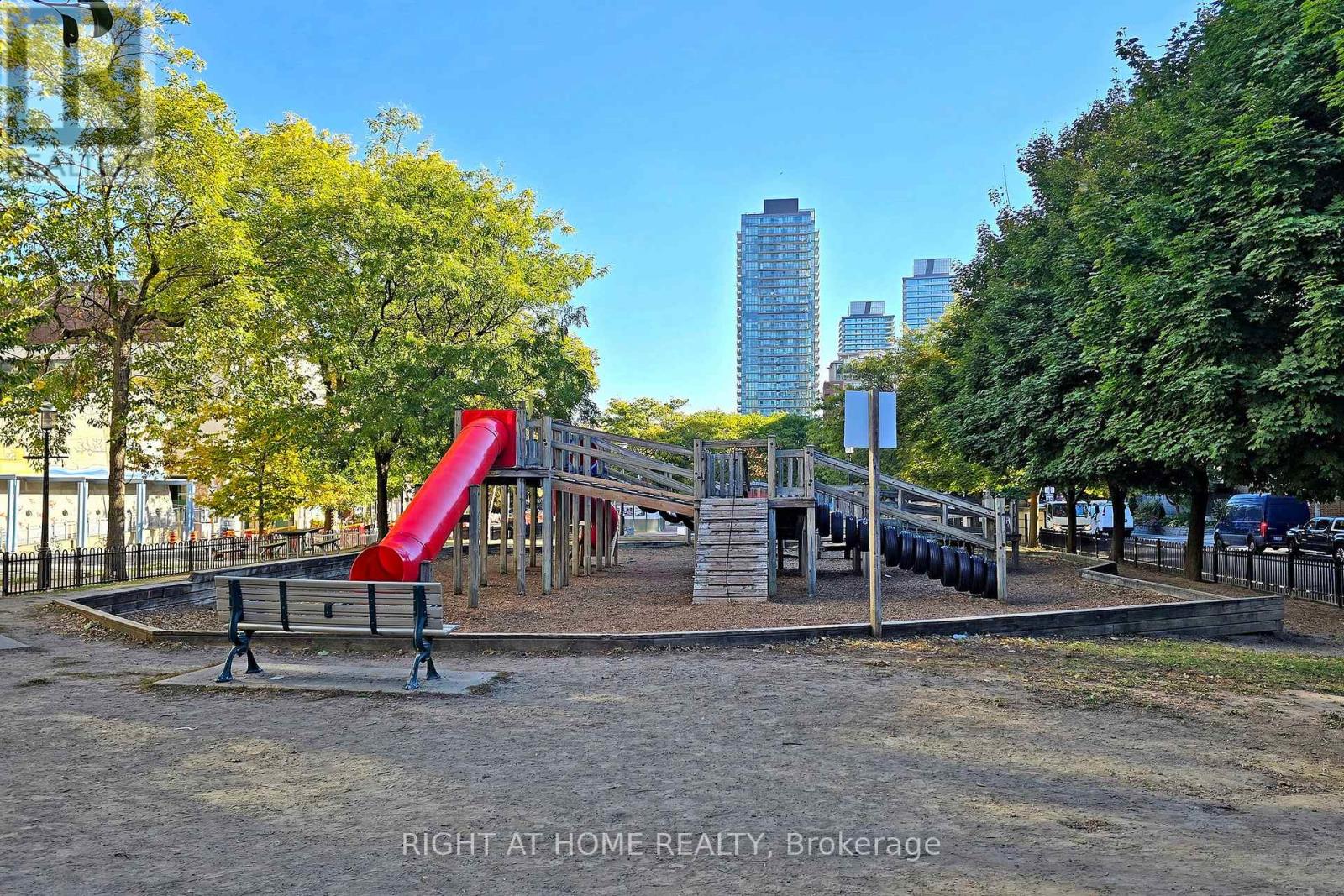 705 - 222 The Esplanade Avenue, Toronto, Ontario  M5A 4M8 - Photo 35 - C12416663