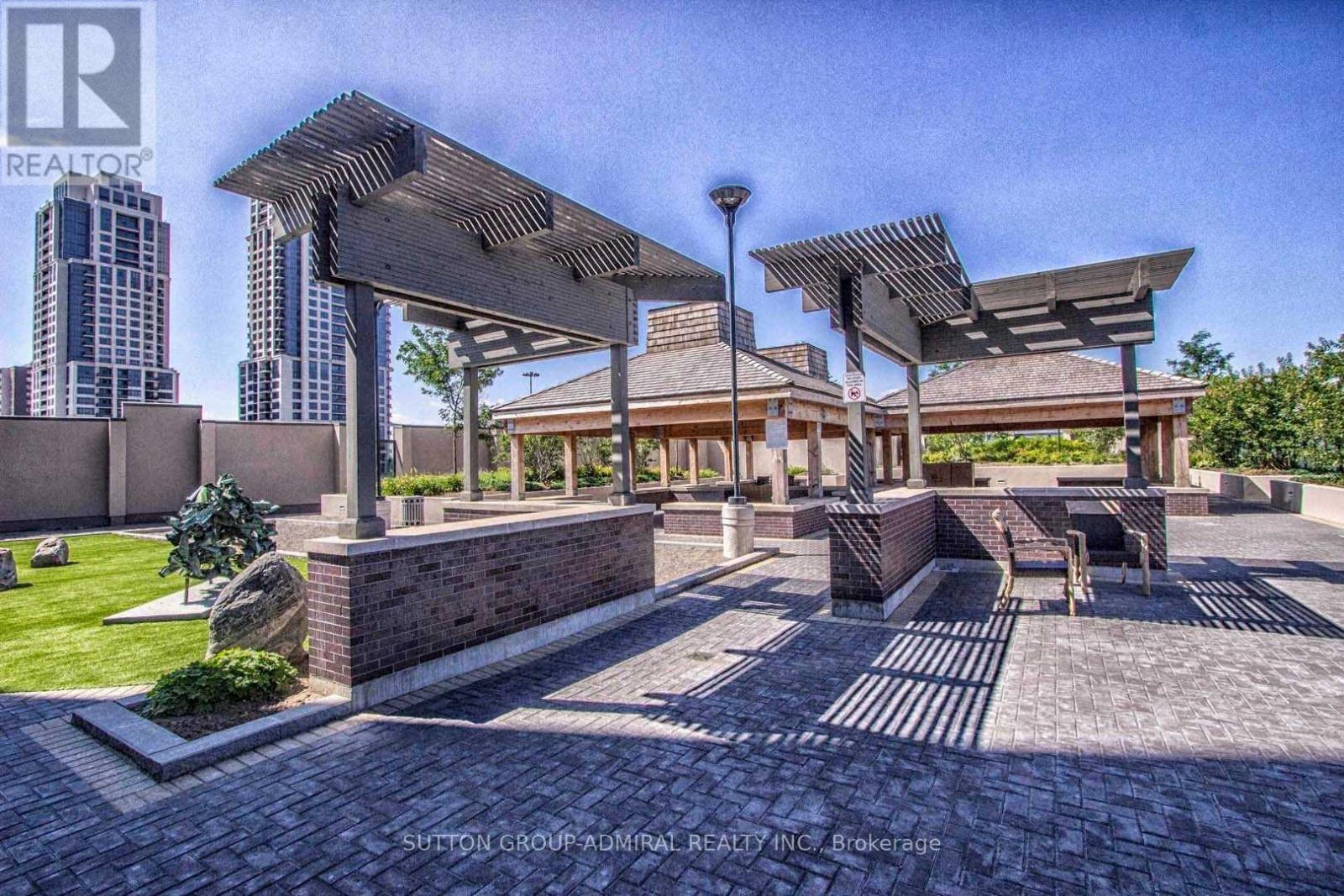 1611 - 9 Valhalla Inn Road, Toronto, Ontario  M9B 0B2 - Photo 13 - W12375063