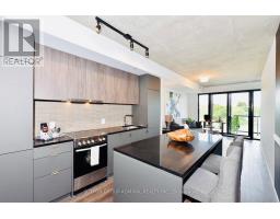 404 - 7 SMITH CRESCENT, Toronto, Ontario