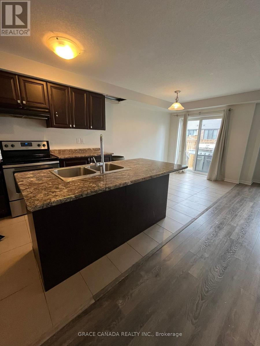 71 Bedrock Drive, Hamilton, Ontario  L8J 0K6 - Photo 7 - X12500154