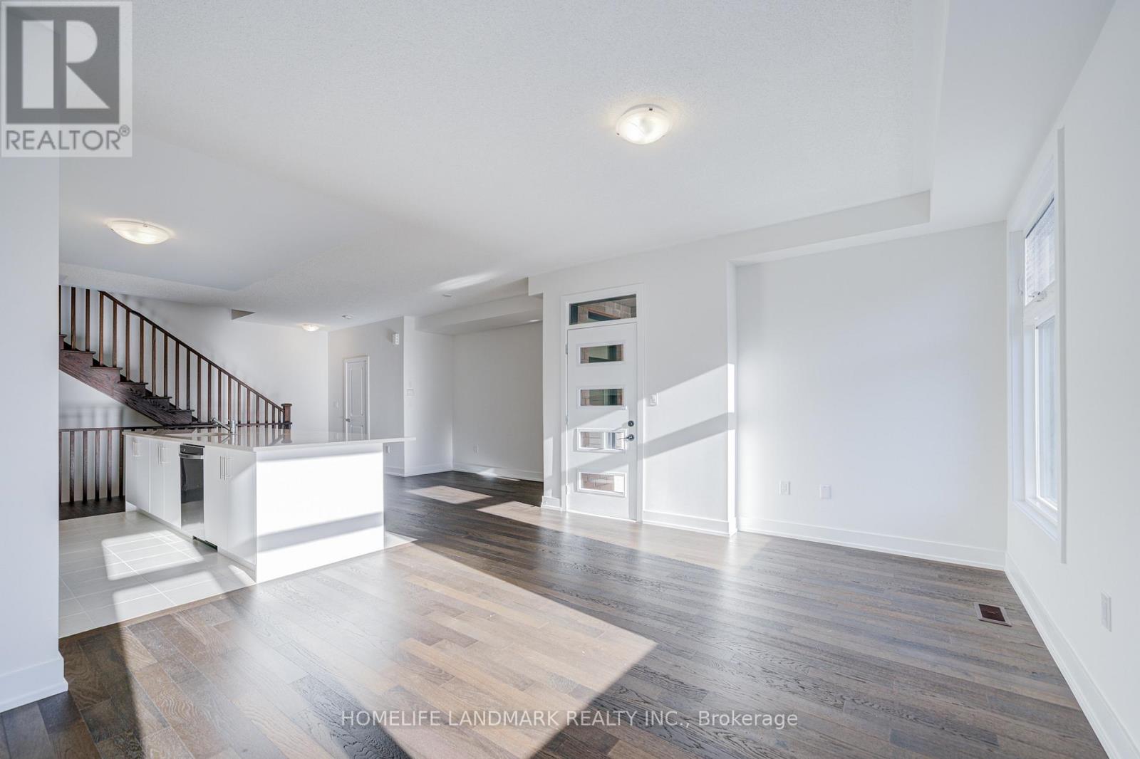 1299 Dempster Lane, Oakville, Ontario  L6H 7Z2 - Photo 13 - W12496062