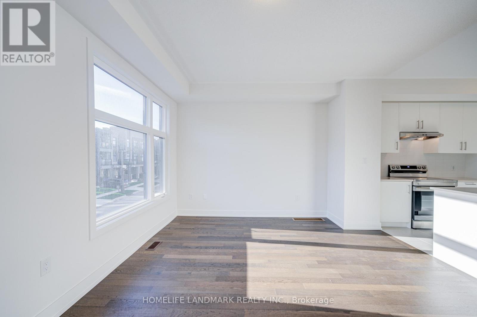 1299 Dempster Lane, Oakville, Ontario  L6H 7Z2 - Photo 15 - W12496062