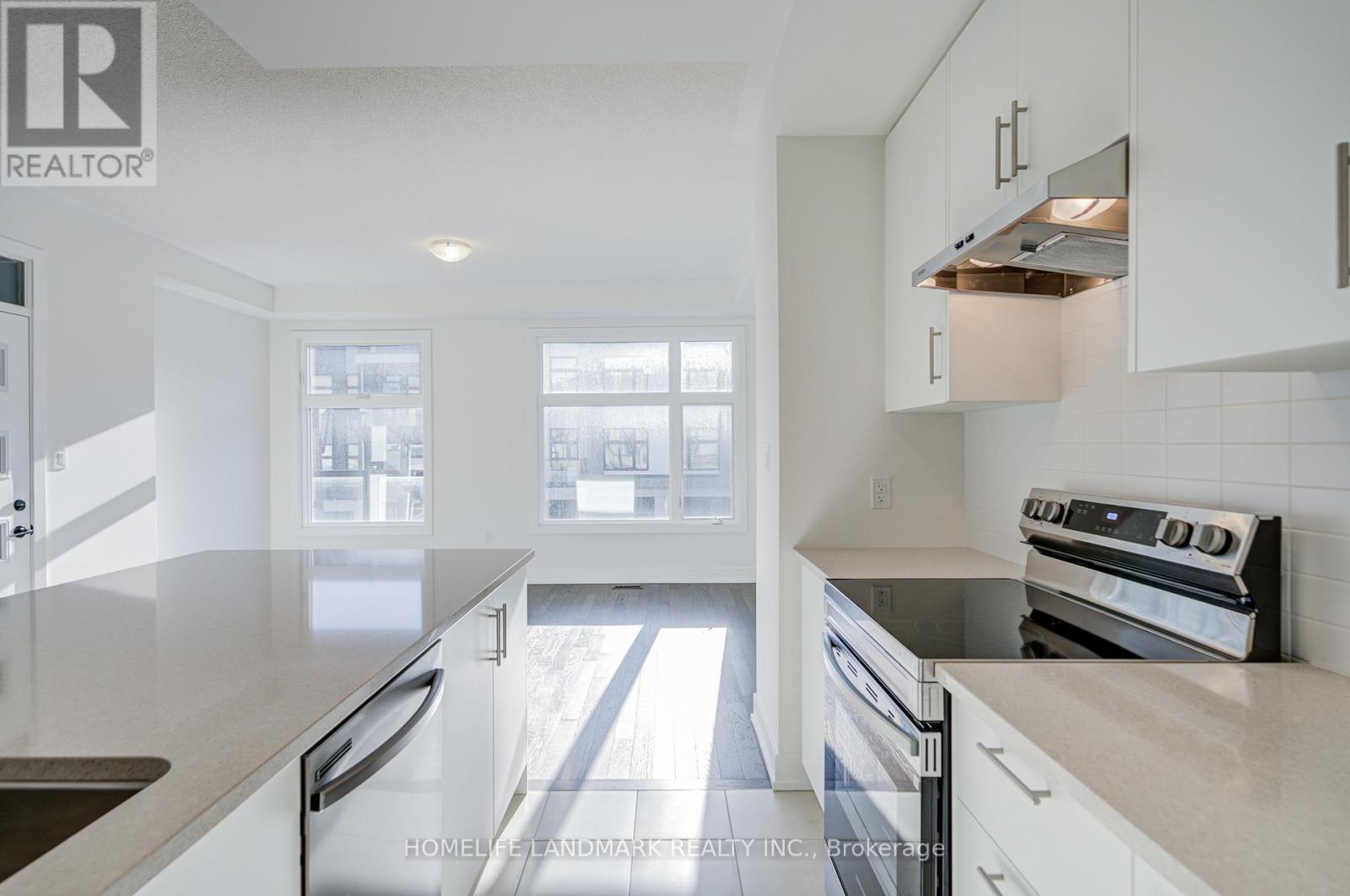 1299 Dempster Lane, Oakville, Ontario  L6H 7Z2 - Photo 11 - W12496062