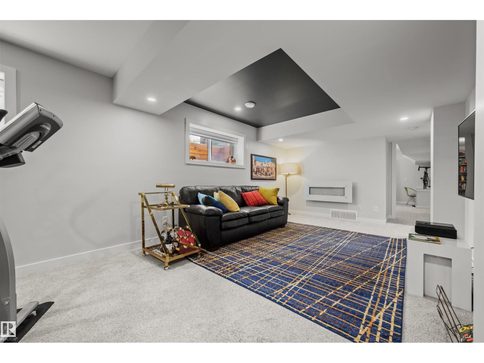 9803 74 Av Nw, Edmonton, Alberta  T6E 1G1 - Photo 37 - E4464420