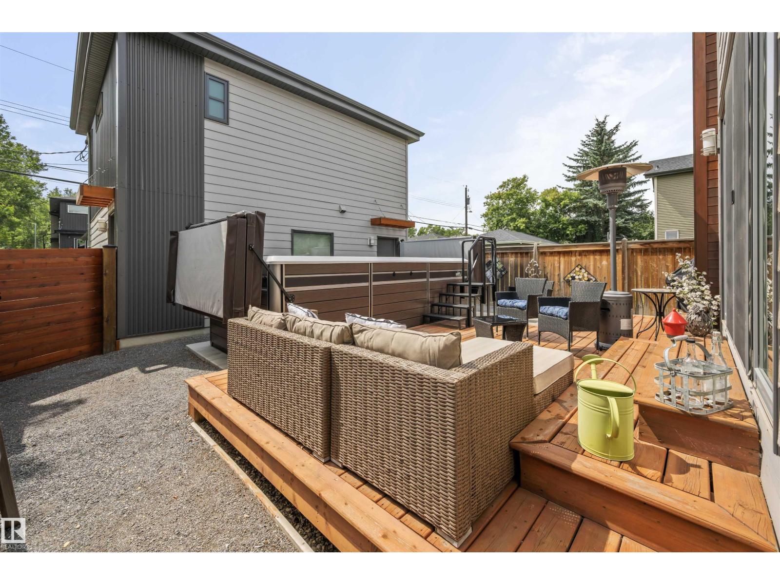 9803 74 Av Nw, Edmonton, Alberta  T6E 1G1 - Photo 55 - E4464420