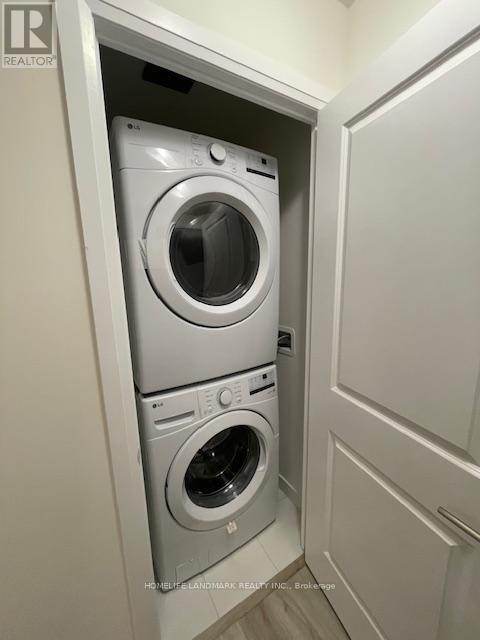 1529 - 3270 Sheppard Avenue E, Toronto, Ontario  M1T 3K3 - Photo 7 - E12500164