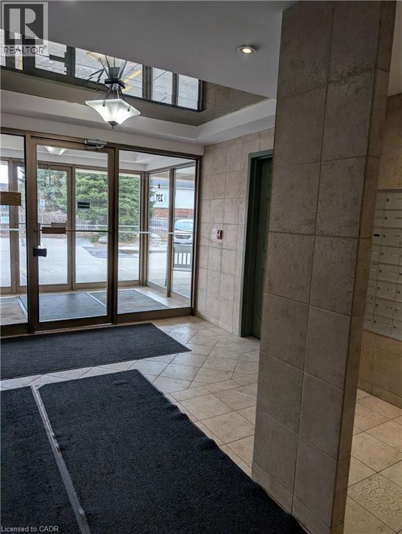 237 Auburn Drive Unit# 808, Waterloo, Ontario  N2K 0B7 - Photo 29 - 40780773