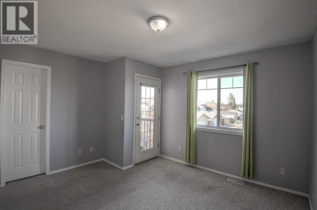 61 Everstone Avenue Sw, Calgary, Alberta  T2Y 4J6 - Photo 17 - A2265291