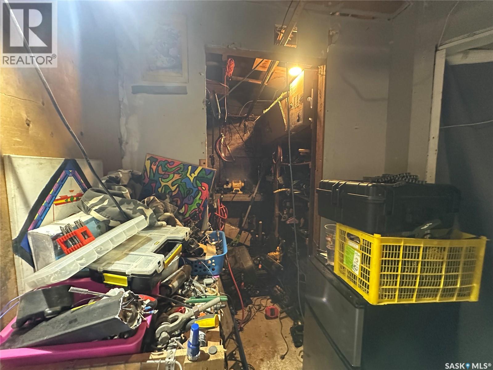 815 Robinson Street, Regina, Saskatchewan  S4T 2M4 - Photo 11 - SK022191